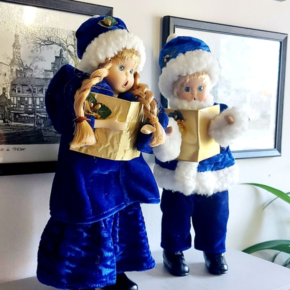 Christmas decorationCouple of little porcelain singers. - Picture 2 of 12